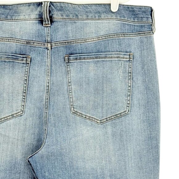 Liverpool Women's Eco Logical Cruiser Stretch Blue Denim Shorts 22W NWT $79.00 - Picture 4 of 12